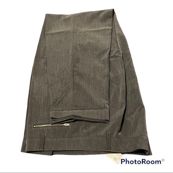 NWT size 22T Avenue grey slacks with zippered front pockets - Picture 3 of 12